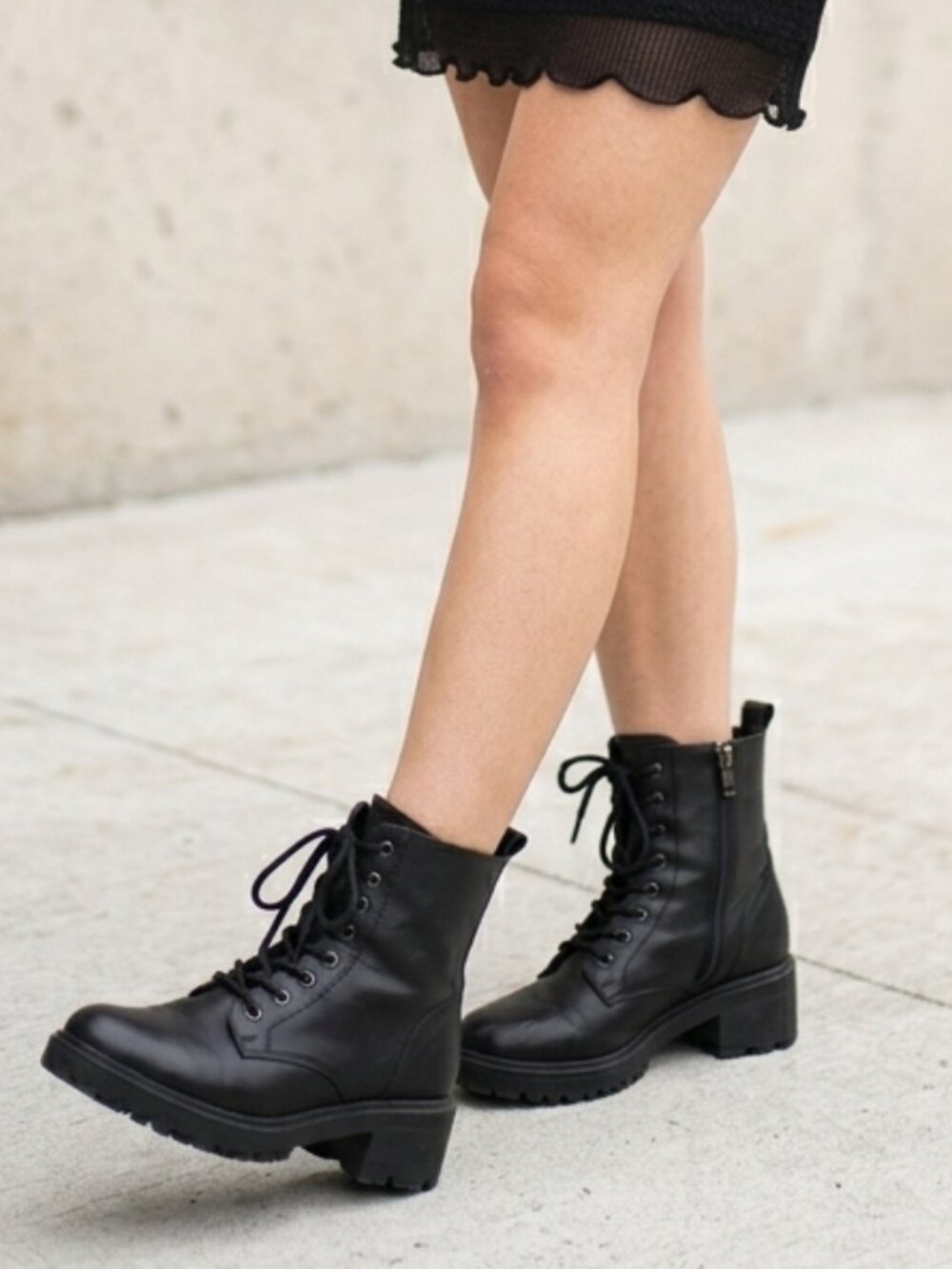 Rare Warm Insulated Blondo Waterproof "Novella" Winter Lace-up Boots